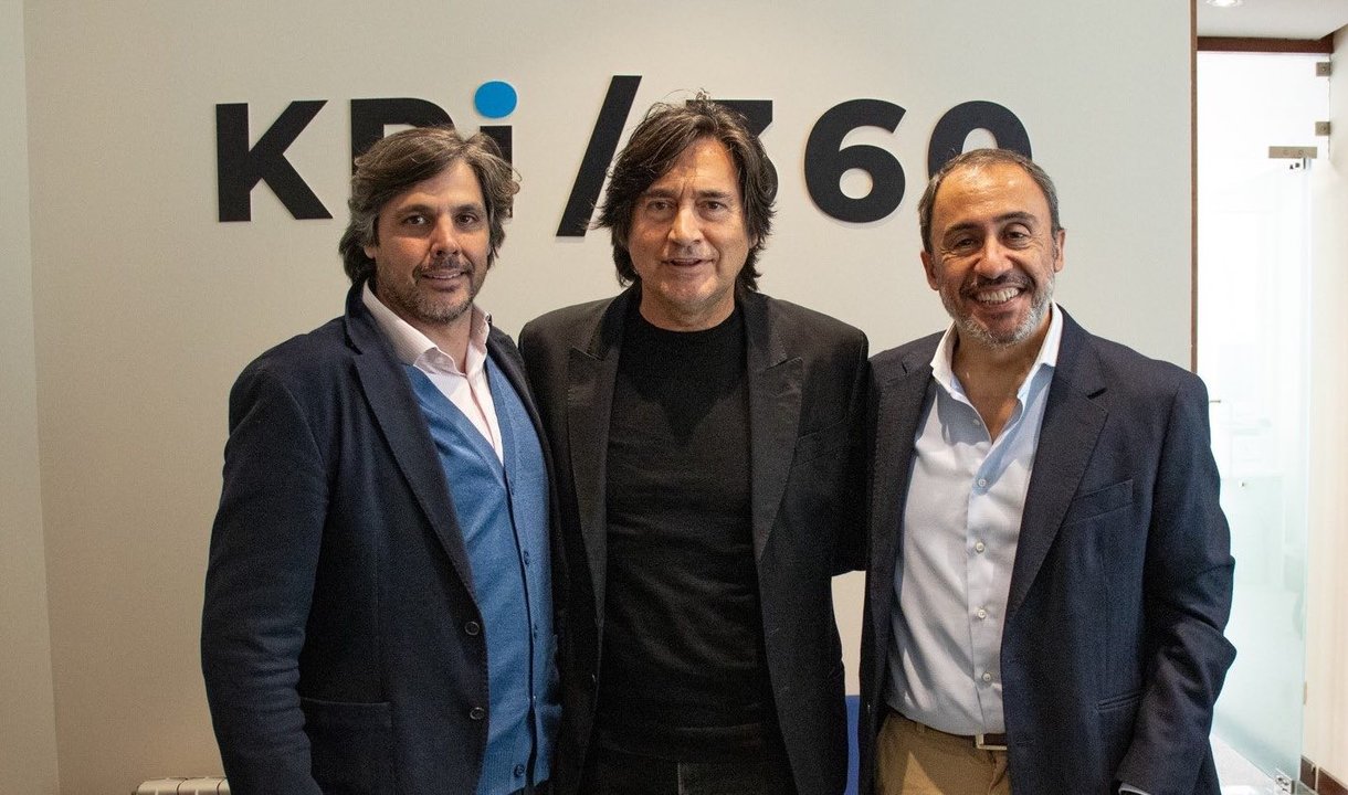 De izquierda a derecha, Pablo Beltrán, Antonio Montero y Juan Ángel Rodríguez